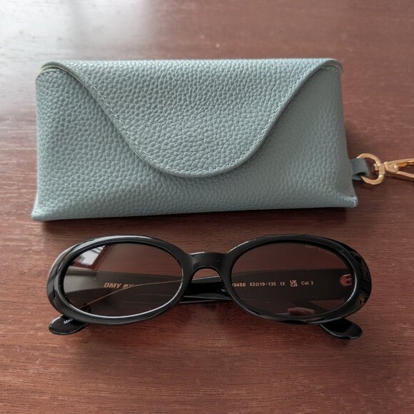 DMY by DMY Black Valentina Sunglasses - Picture 2 of 8